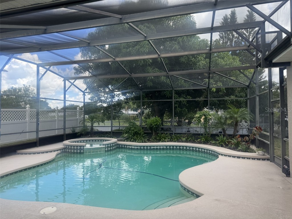 10303 Newington Drive Orlando FL 32836 O6341385 image42