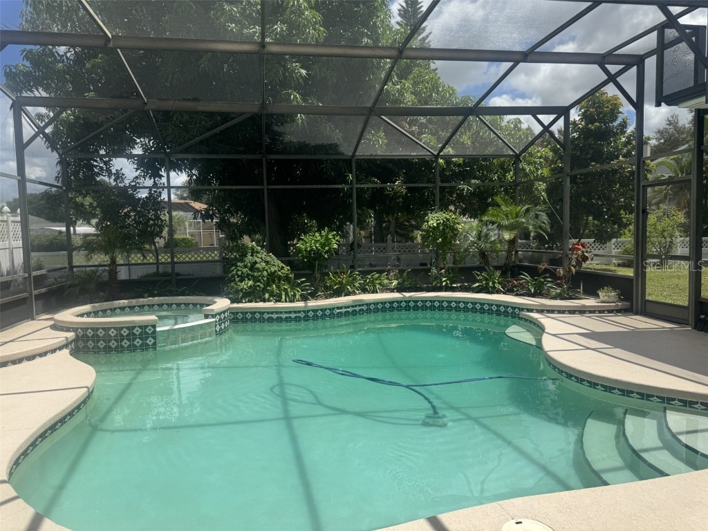 10303 Newington Drive Orlando FL 32836 O6341385 image46