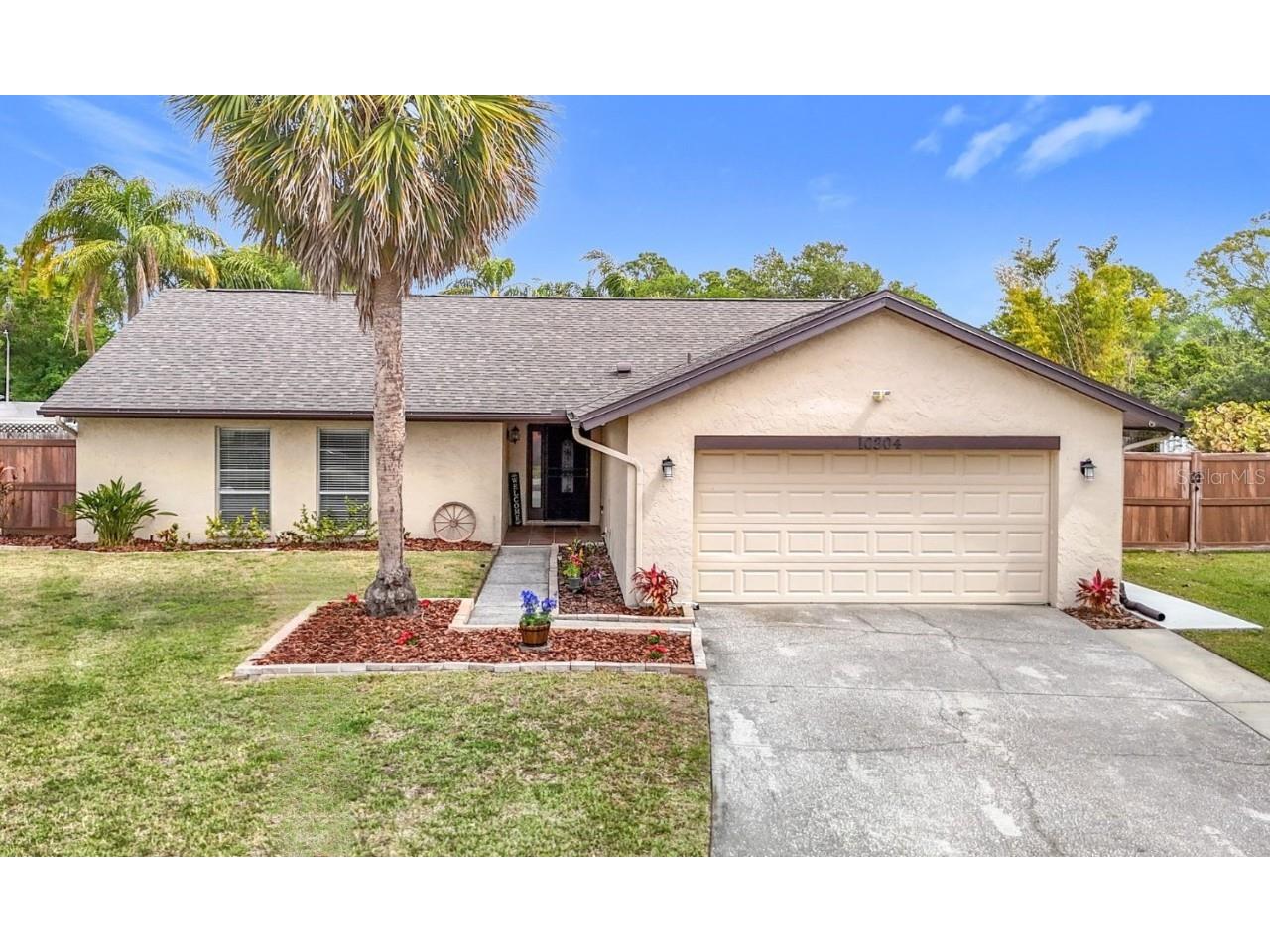 10304 Out Island Drive Tampa FL 33615 TB8366075 image1