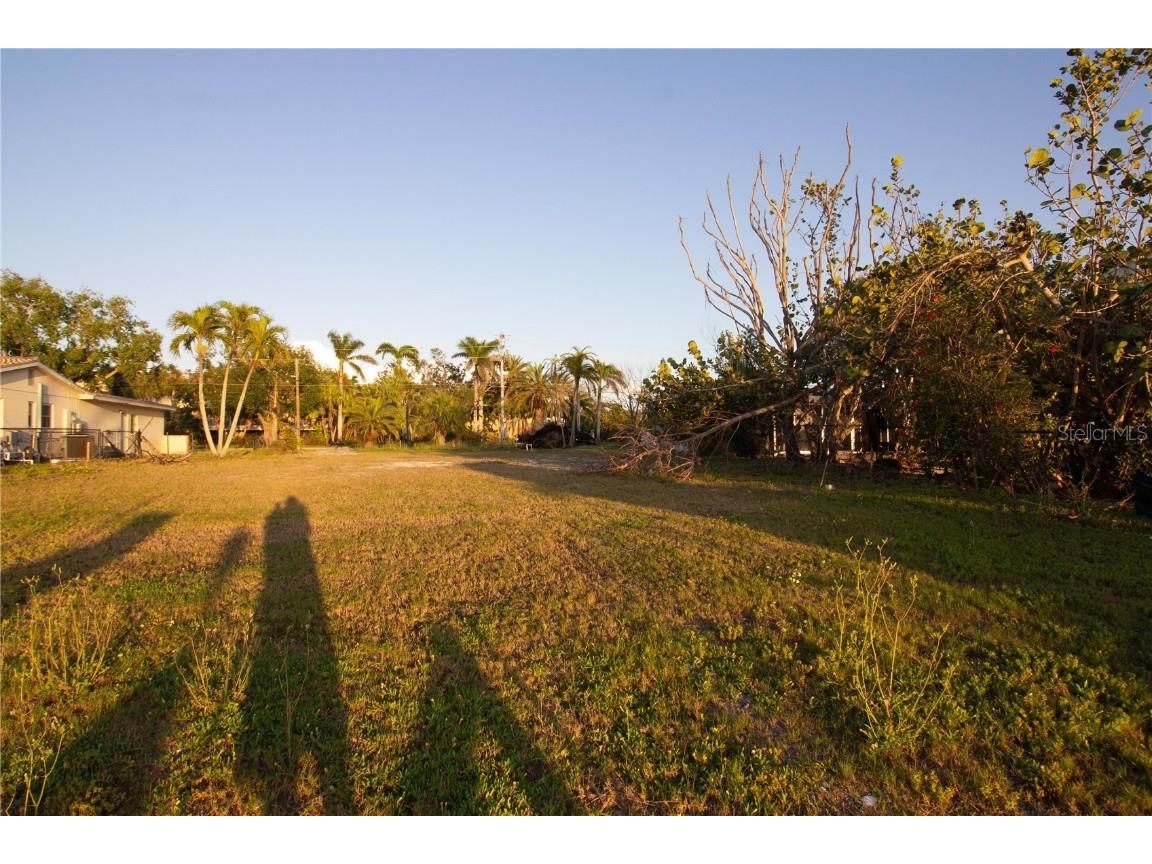 10304 Paradise Boulevard Treasure Island FL 33706 TB8352586 image14