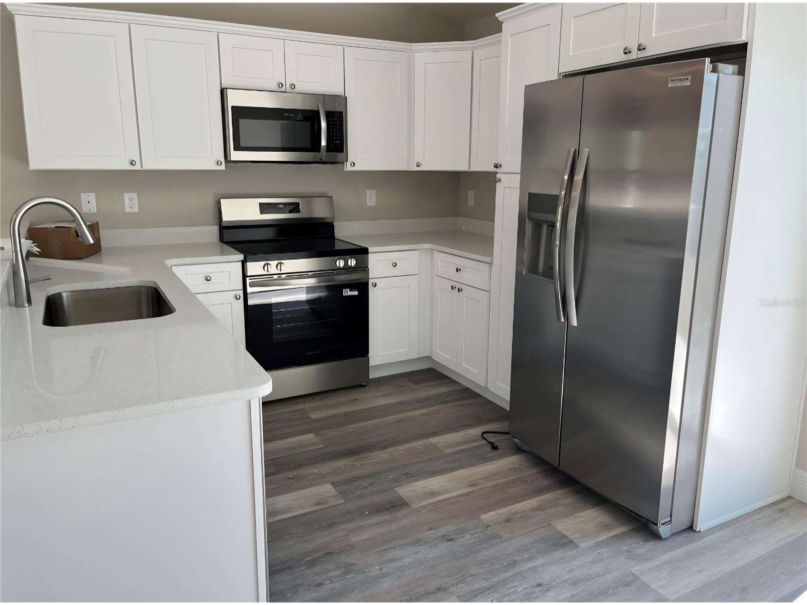 10304 SE 126th Lane Belleview FL 34420 OM718948 image3