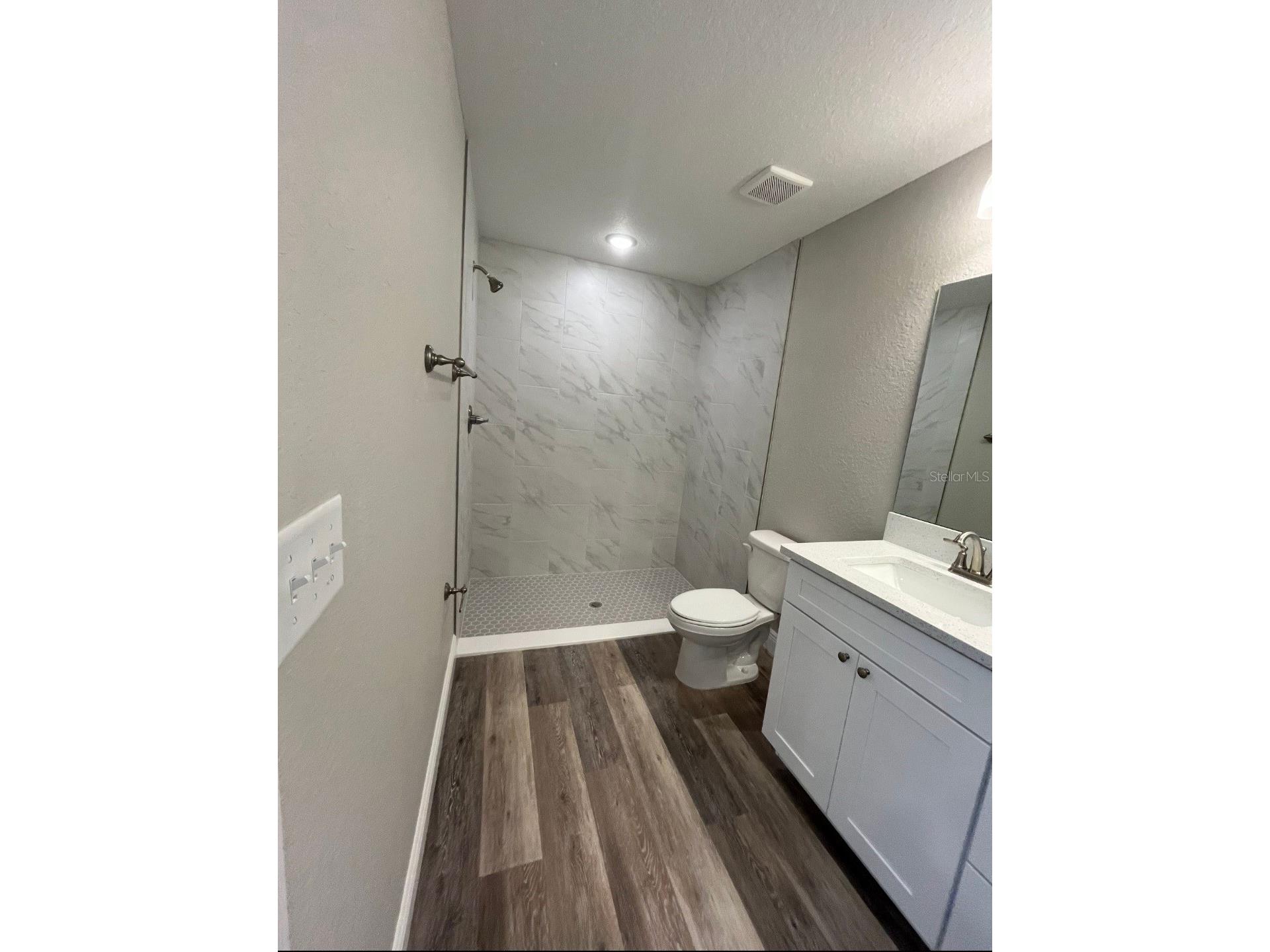 10304 SE 126th Lane Belleview FL 34420 OM718948 image8