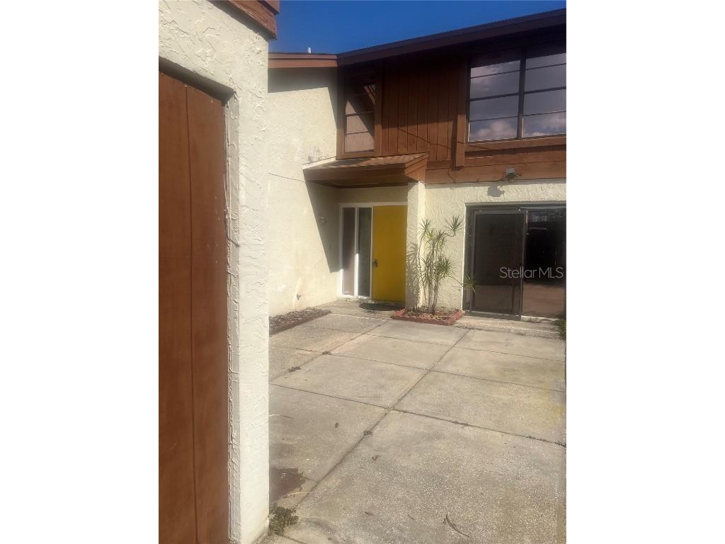 10305 Fernglen Place Tampa FL 33624 TB8450810 image2