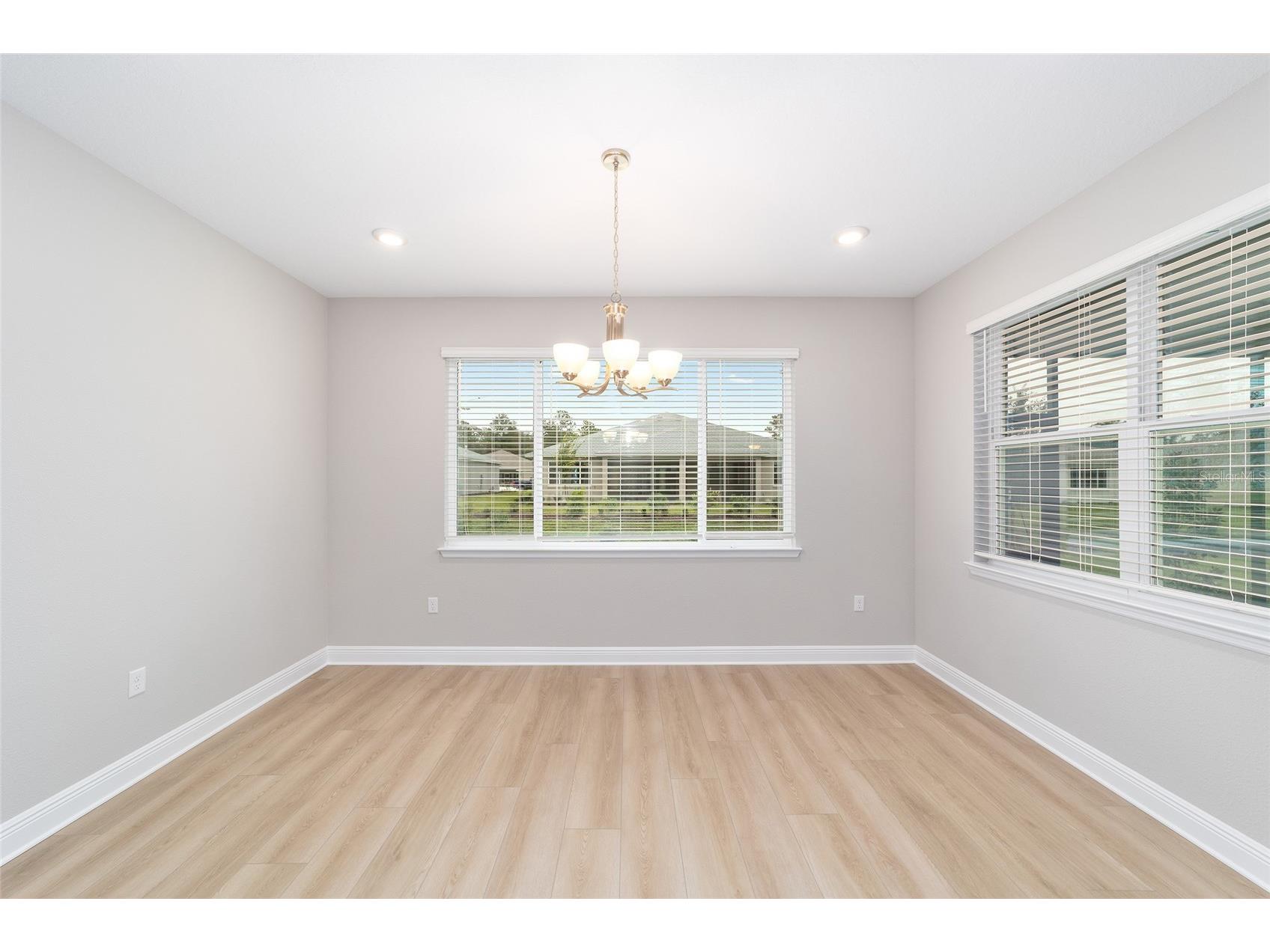 10305 SW 105th Terrace Ocala FL 34481 OM726560 image13