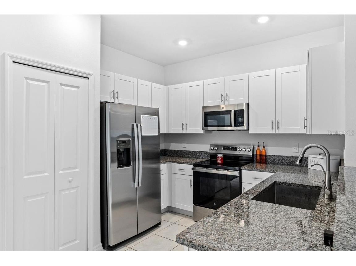 10305 Trumpet Honeysuckle Way San Antonio FL 33576 TB8454567 image6