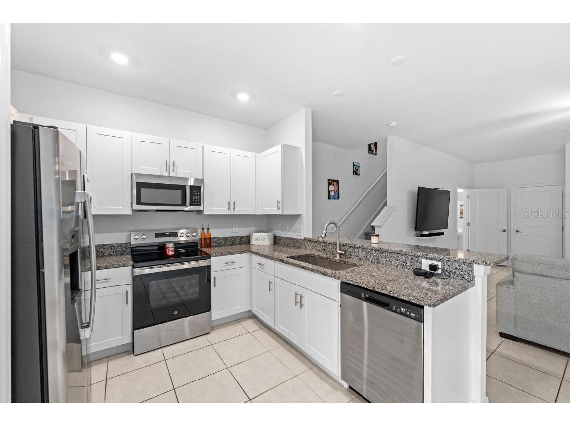 10305 Trumpet Honeysuckle Way San Antonio FL 33576 TB8454567 image7