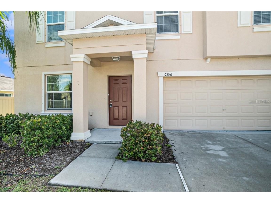 10306 Boggy Moss Drive, Riverview, FL, 33578 MLS OM681155 Edina Realty