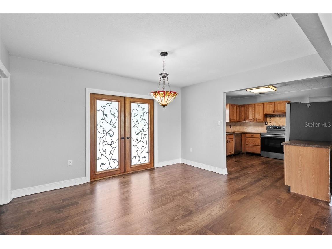 10306 Fore Drive Tampa FL 33612 TB8408640 image5