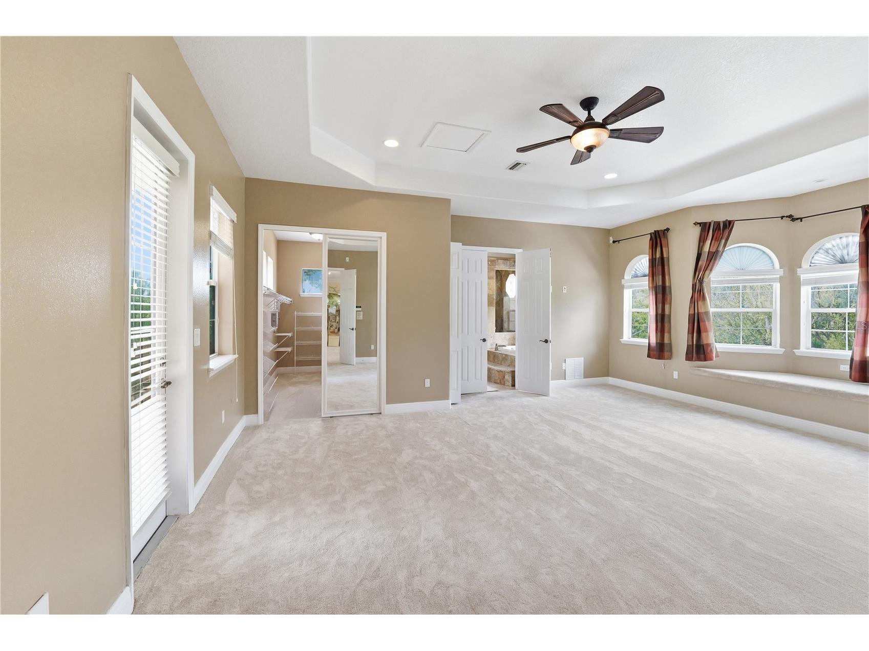 10307 Reclinata Lane Tampa FL 33618 - LAKE CARROLL TB8527496 image11