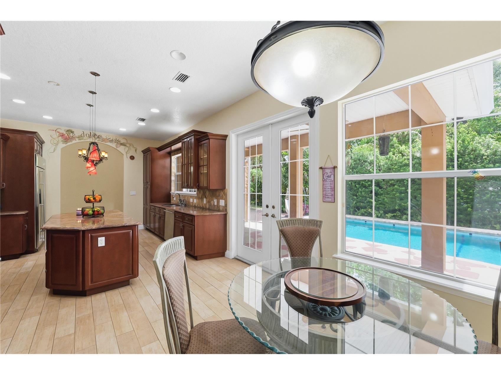 10307 Reclinata Lane Tampa FL 33618 - LAKE CARROLL TB8527496 image24