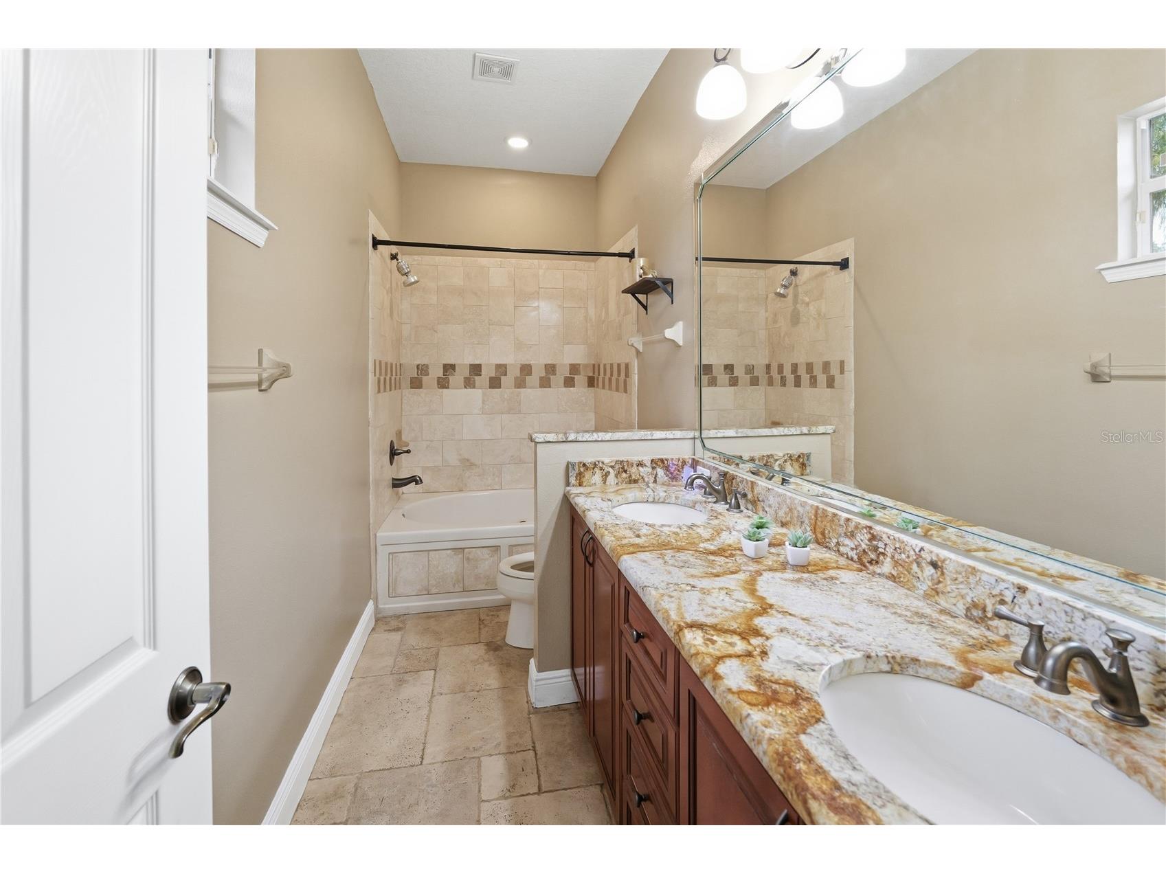 10307 Reclinata Lane Tampa FL 33618 - LAKE CARROLL TB8527496 image39