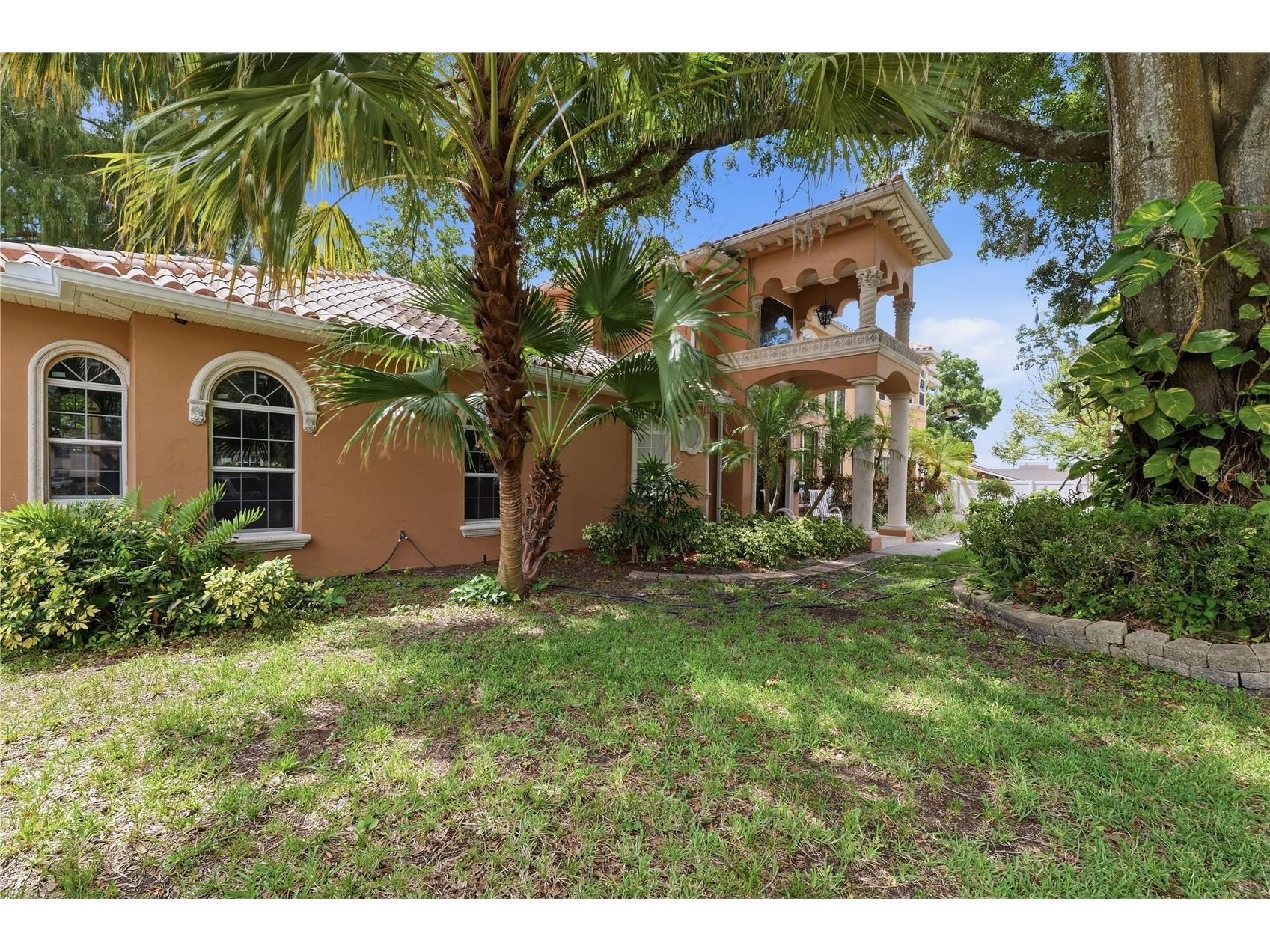 10307 Reclinata Lane Tampa FL 33618 - LAKE CARROLL TB8527496 image6