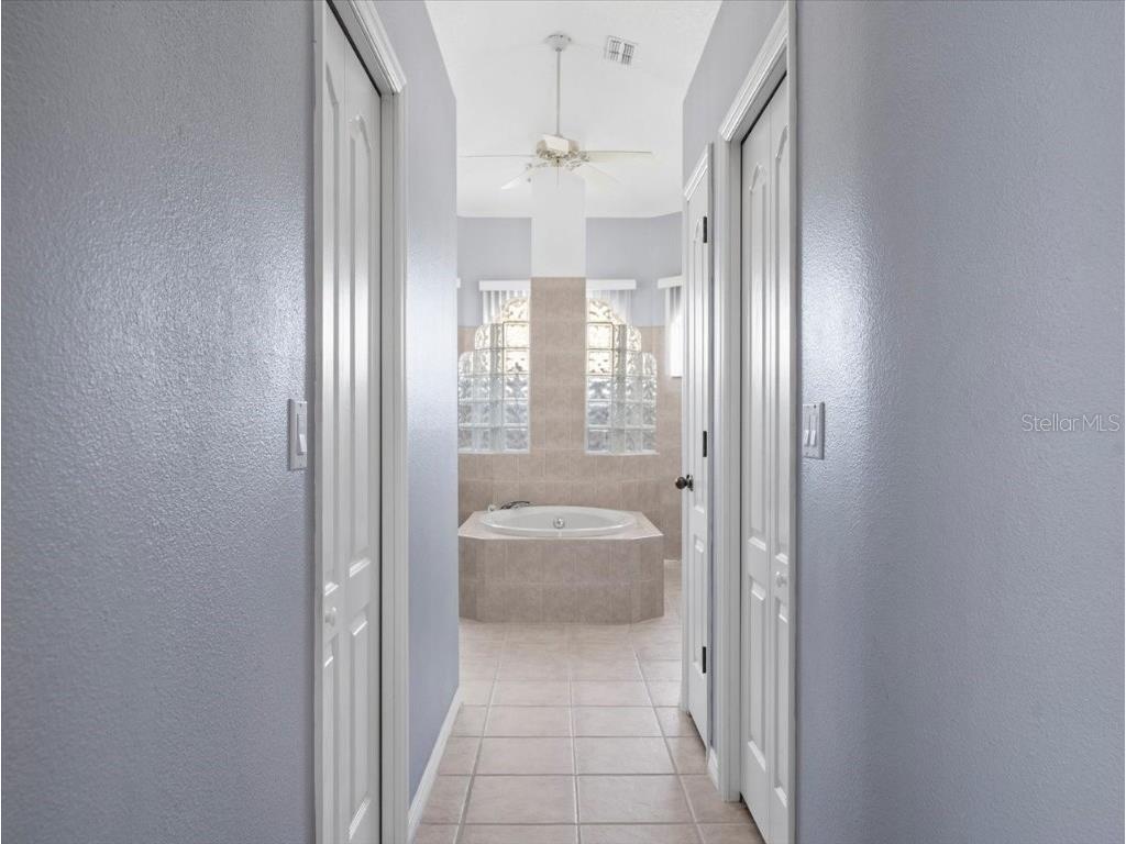 10307 Ridge Top Loop Weeki Wachee FL 34613 W7870325 image28