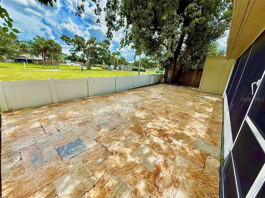 10309 Parkcrest Drive Tampa FL 33624 TB8432107 image23