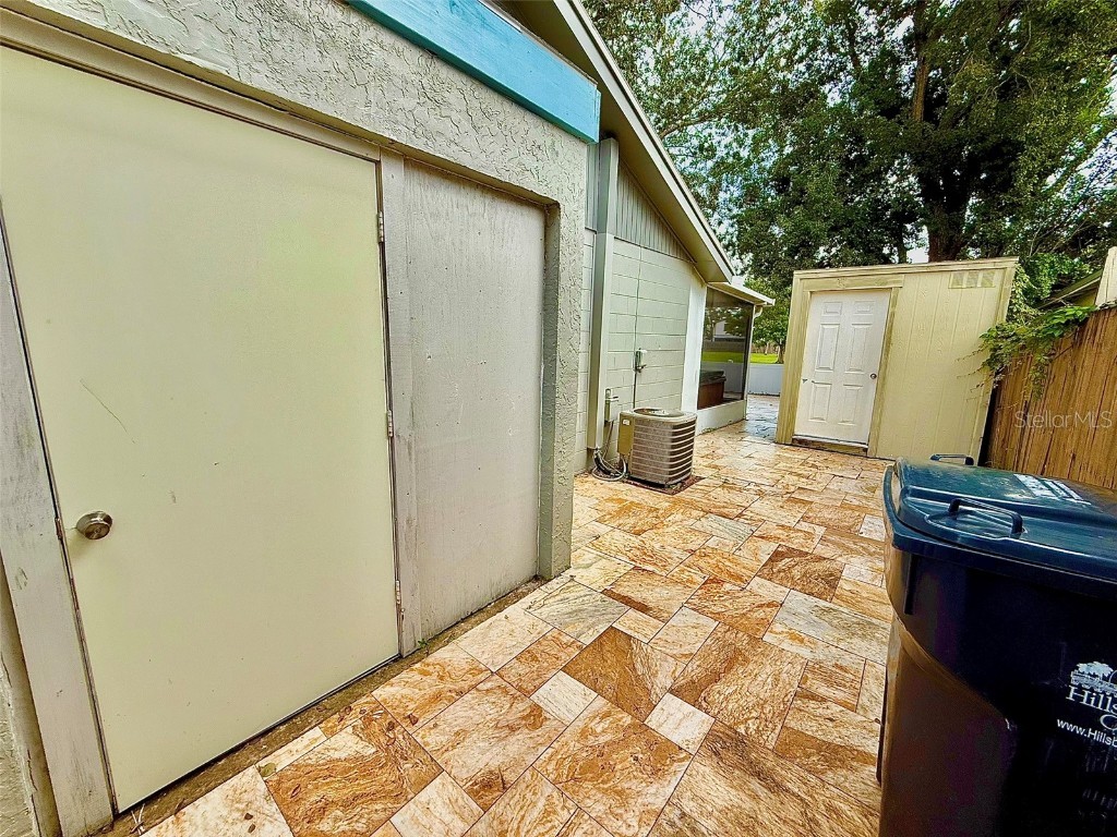 10309 Parkcrest Drive Tampa FL 33624 TB8432107 image29