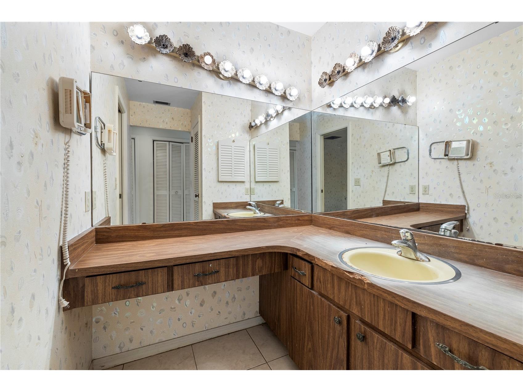 10309 Reclinata Lane Tampa FL 33618 TB8512423 image20