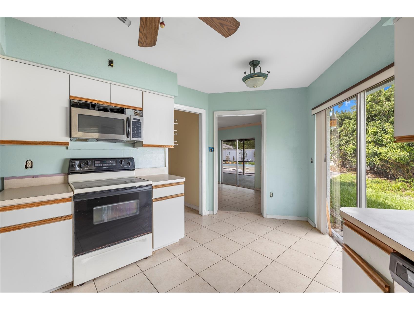 10309 Reclinata Lane Tampa FL 33618 TB8512423 image28