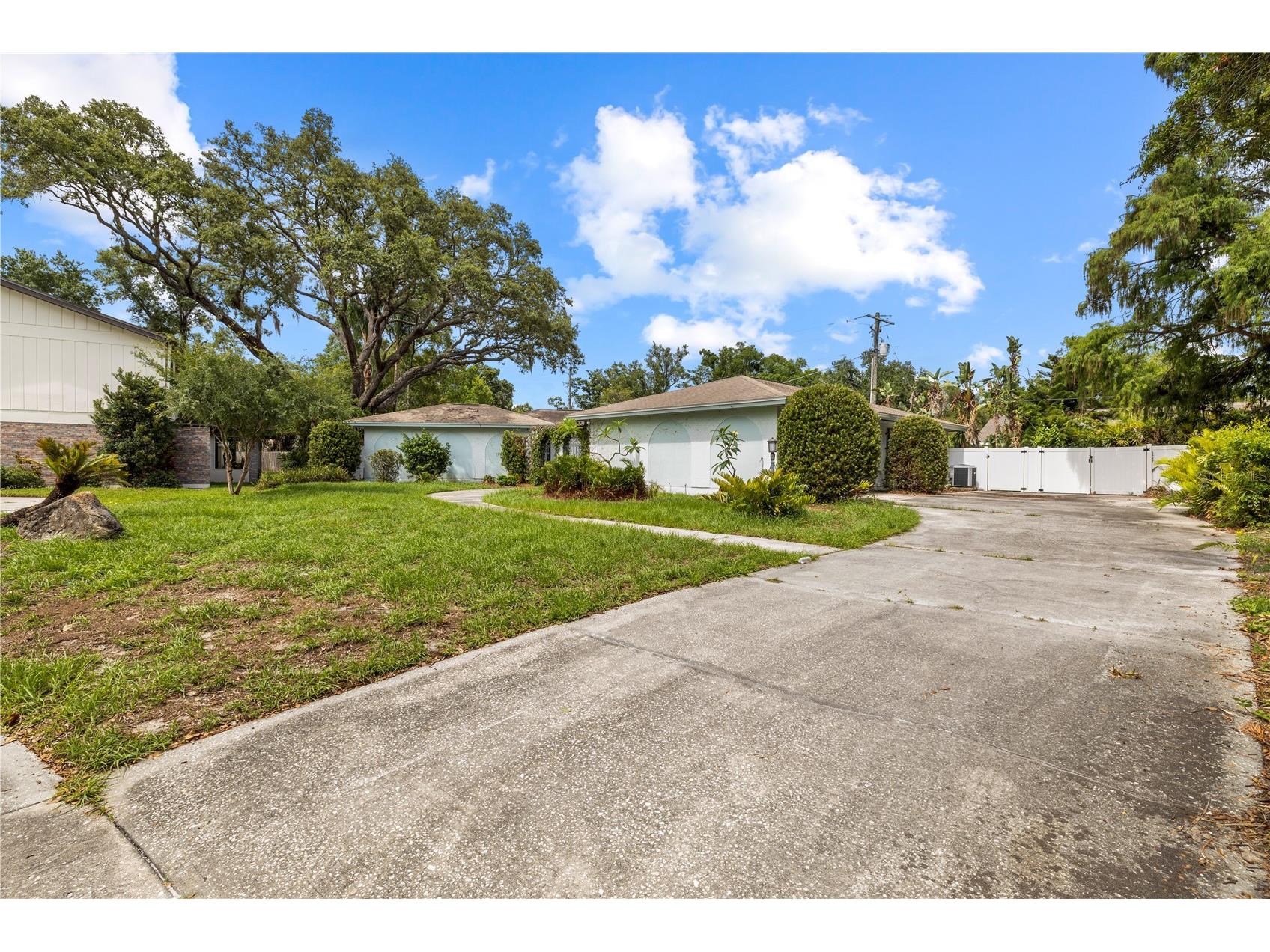 10309 Reclinata Lane Tampa FL 33618 TB8512423 image64