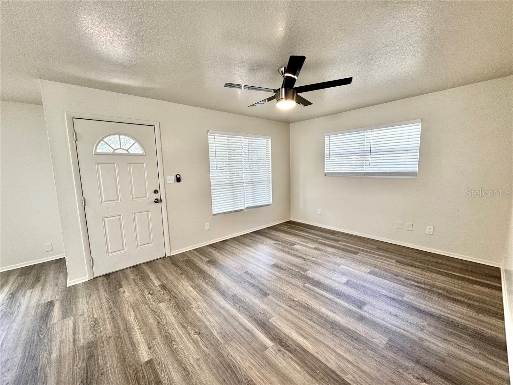 1031 3rd Street W Bradenton FL 34205 A4670219 image3