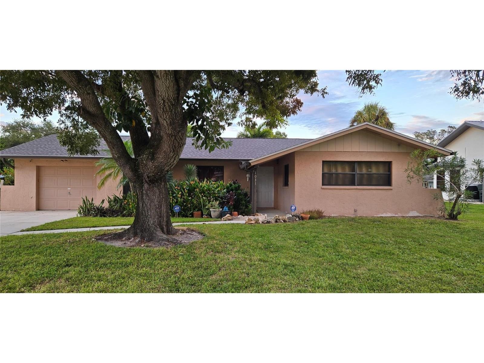 1031 Averly Street Fort Myers FL 33919 - Whiskey Creek TB8514878 image2