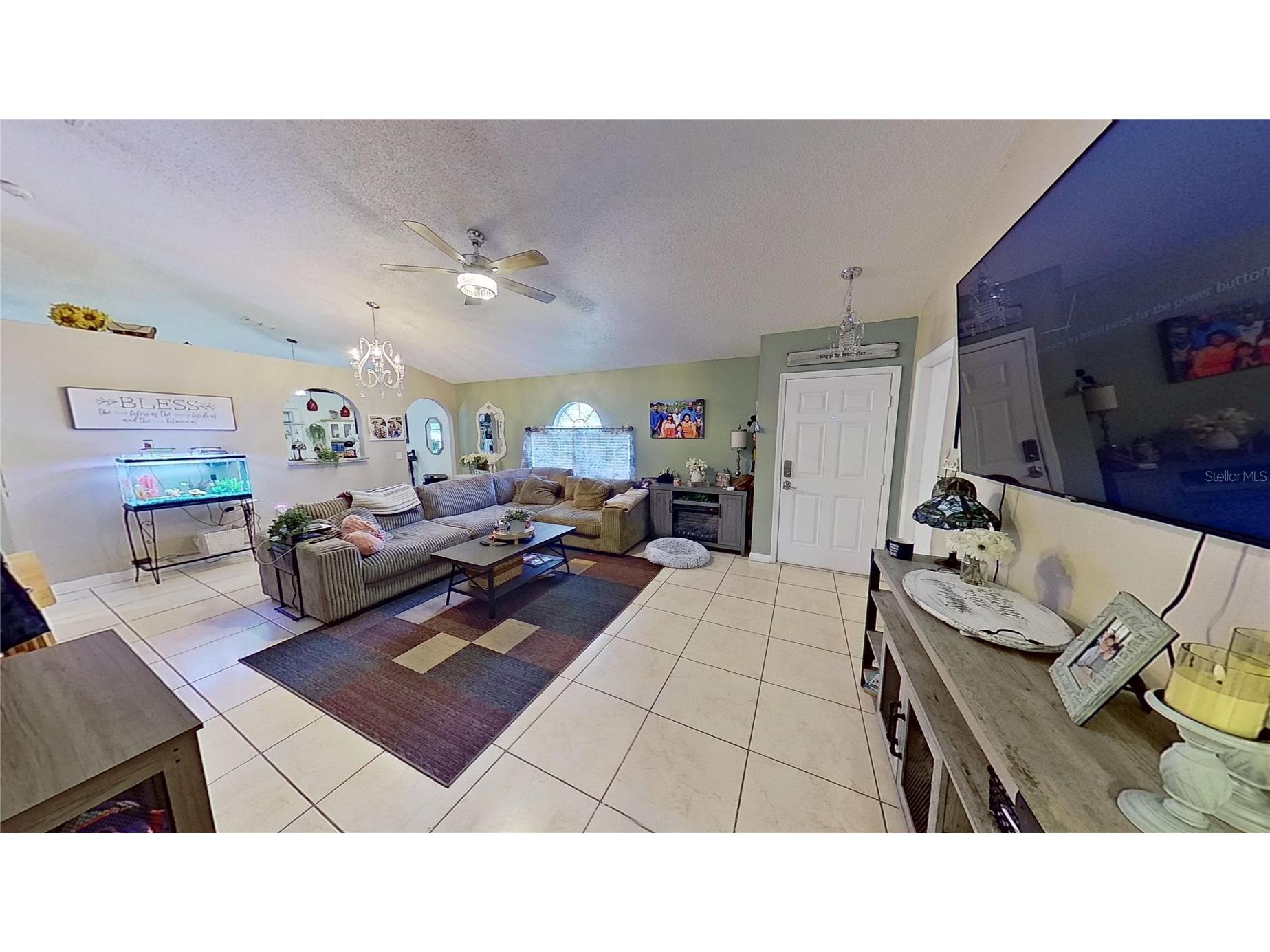 1031 Brenton Leaf Drive Ruskin FL 33570 A4689471 image4