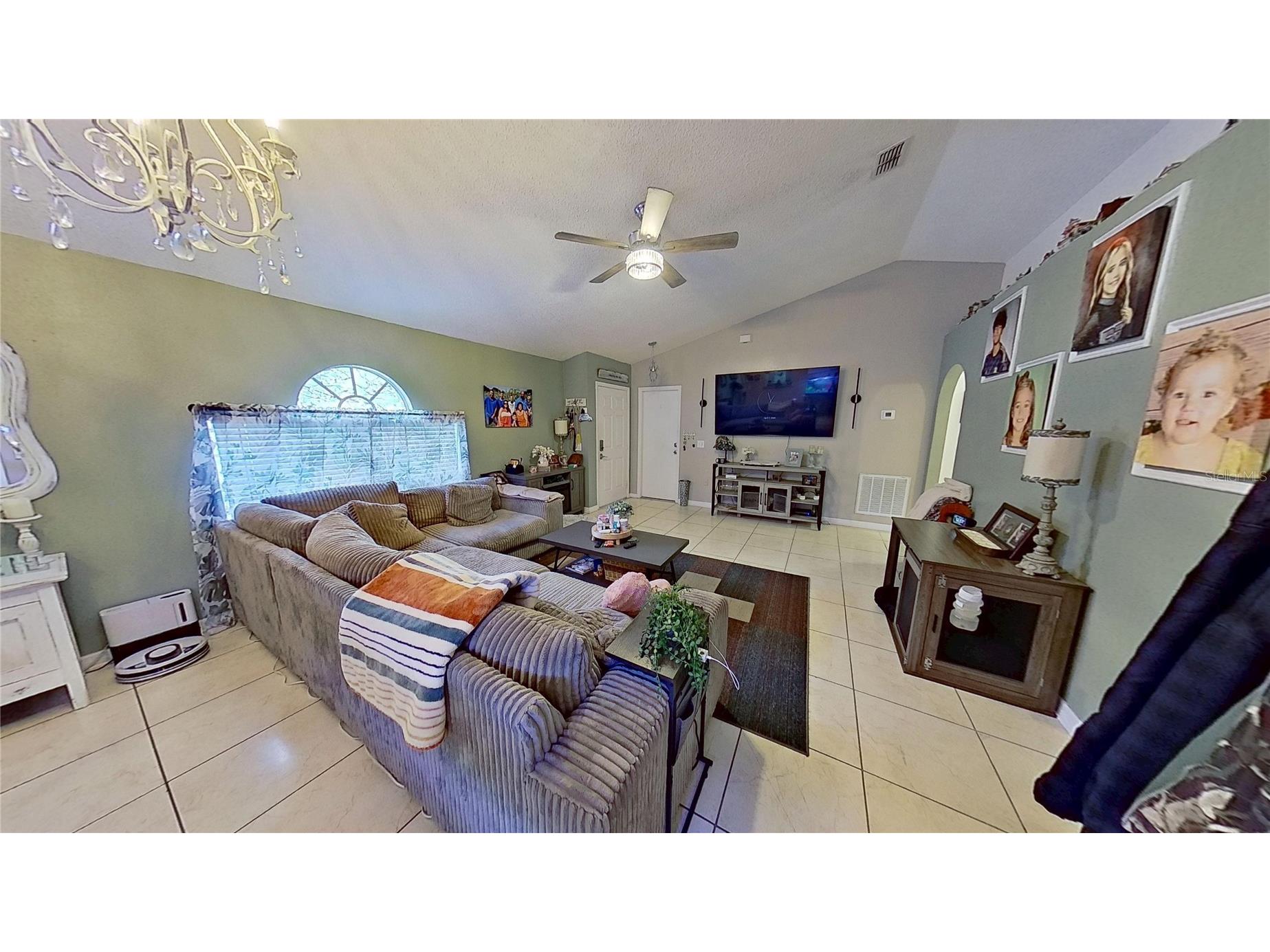 1031 Brenton Leaf Drive Ruskin FL 33570 A4689471 image8