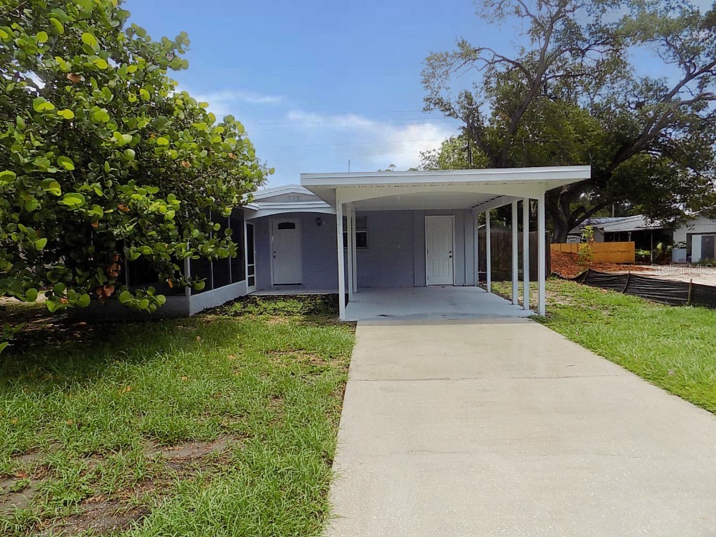 1031 Charlotte Avenue Sarasota FL 34237 A4614923 image1