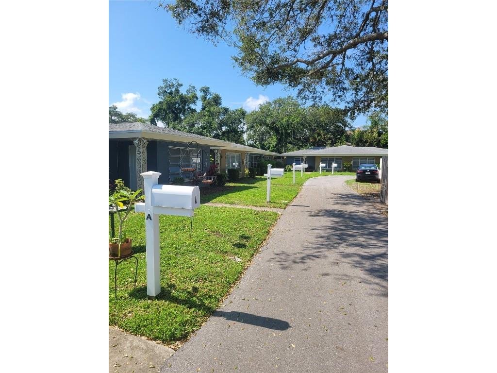 1031 Commodore Street #B Clearwater FL 33755 U8205352 image1
