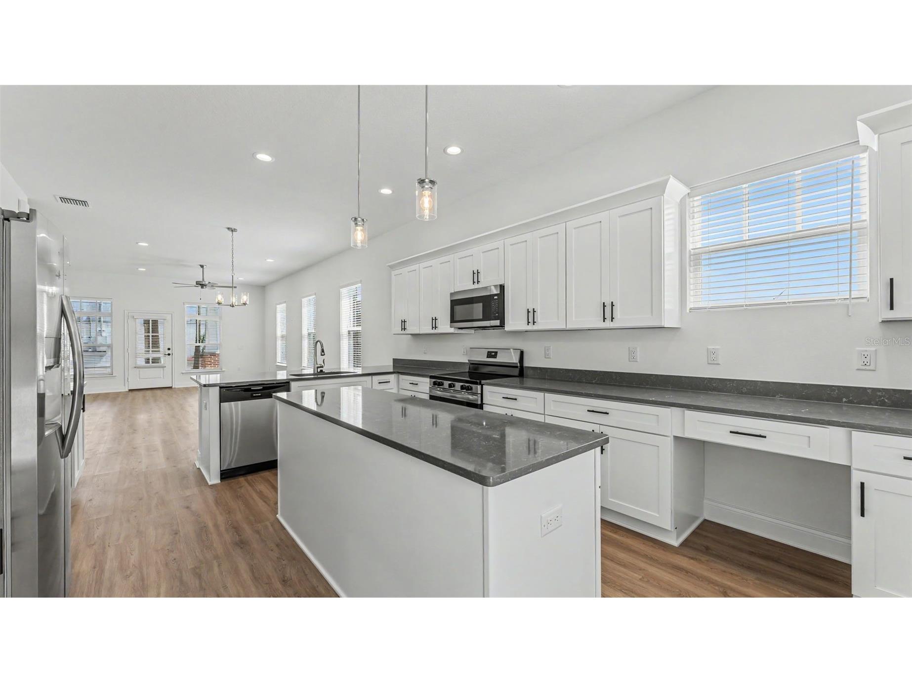 1031 E Lime Street Lakeland FL 33801 L4961736 image11