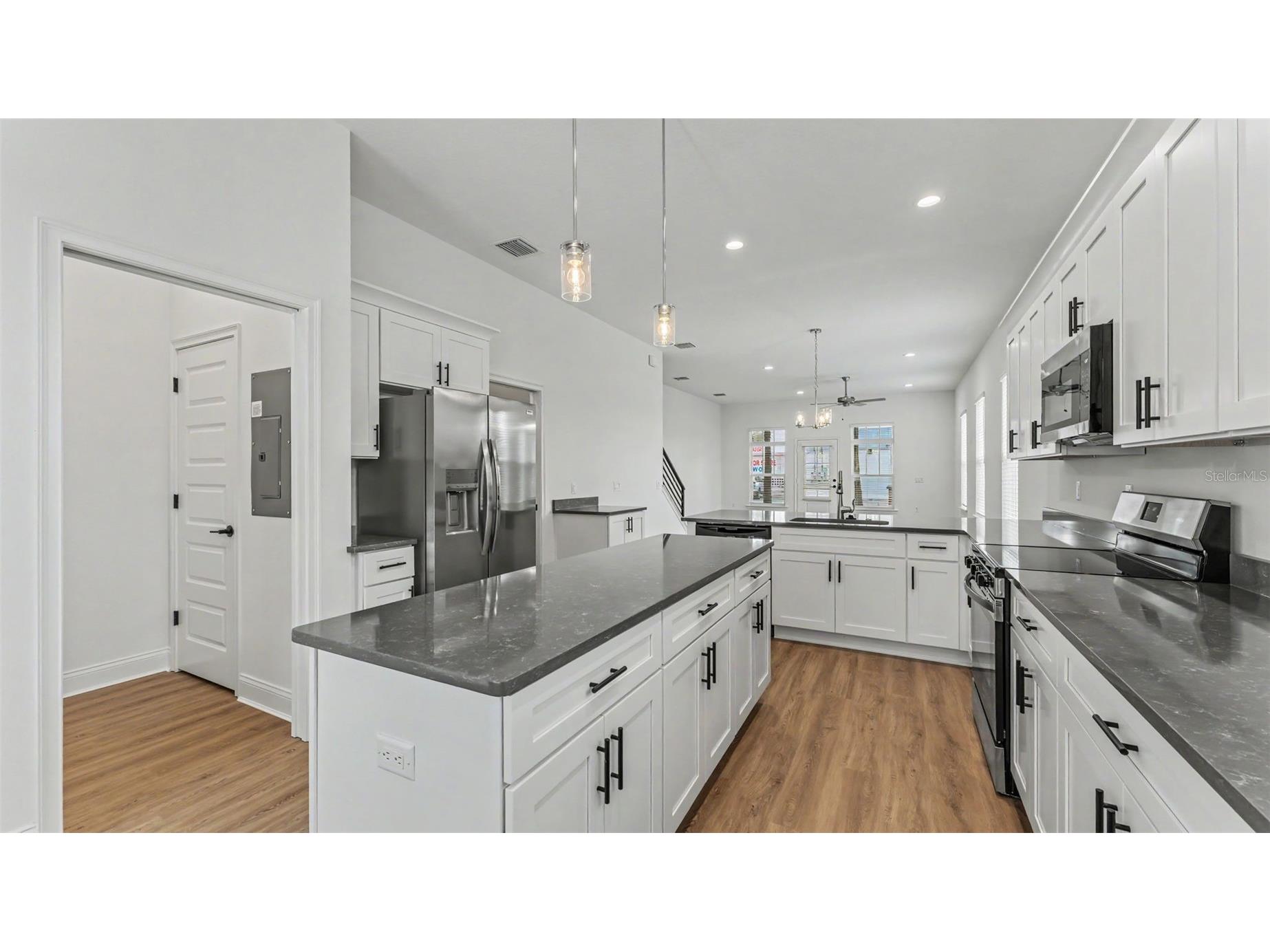 1031 E Lime Street Lakeland FL 33801 L4961736 image12
