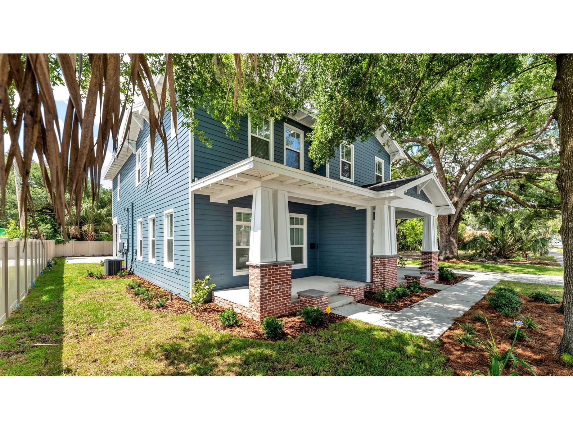 1031 E Lime Street Lakeland FL 33801 L4961736 image2