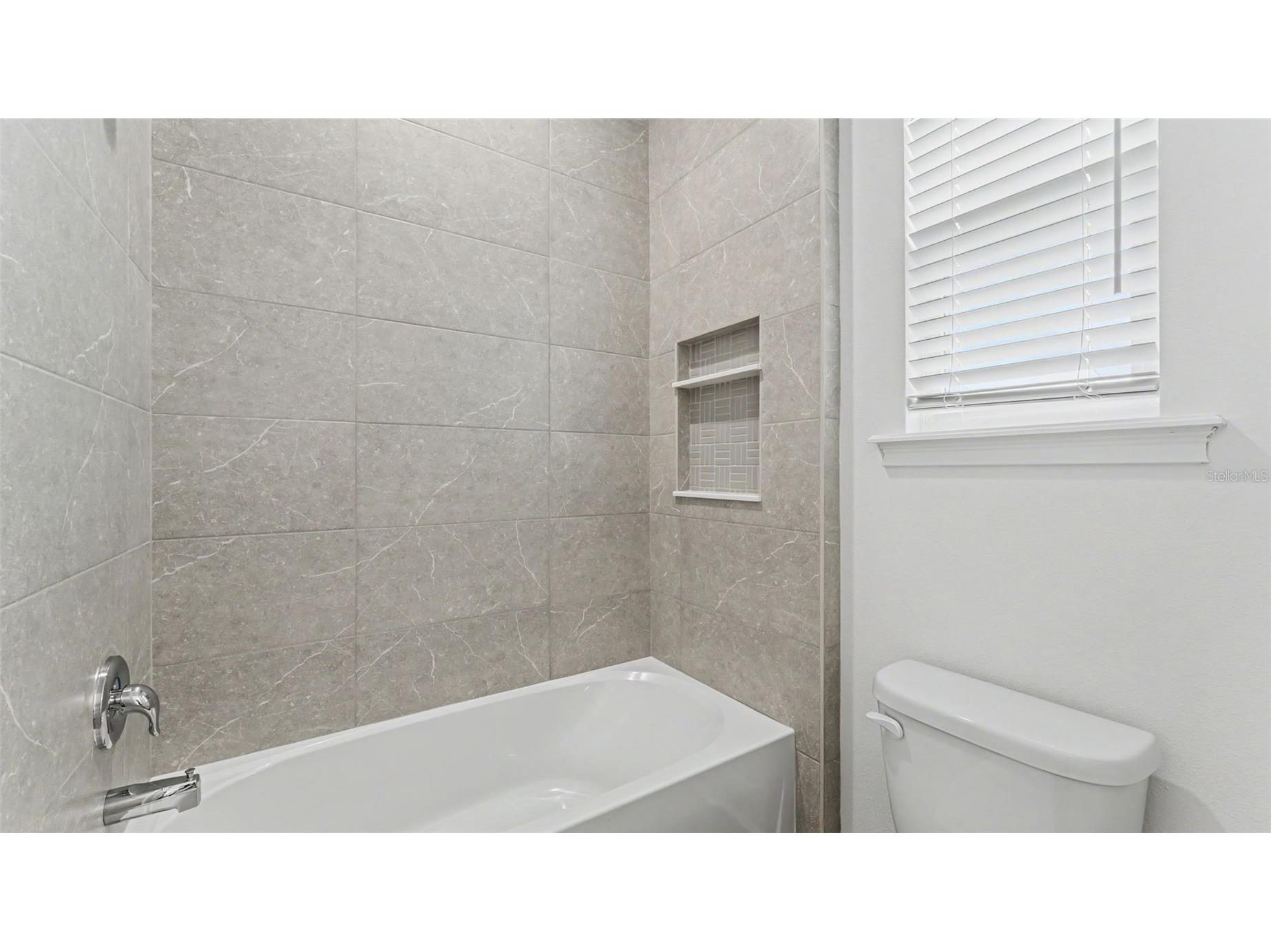 1031 E Lime Street Lakeland FL 33801 L4961736 image26