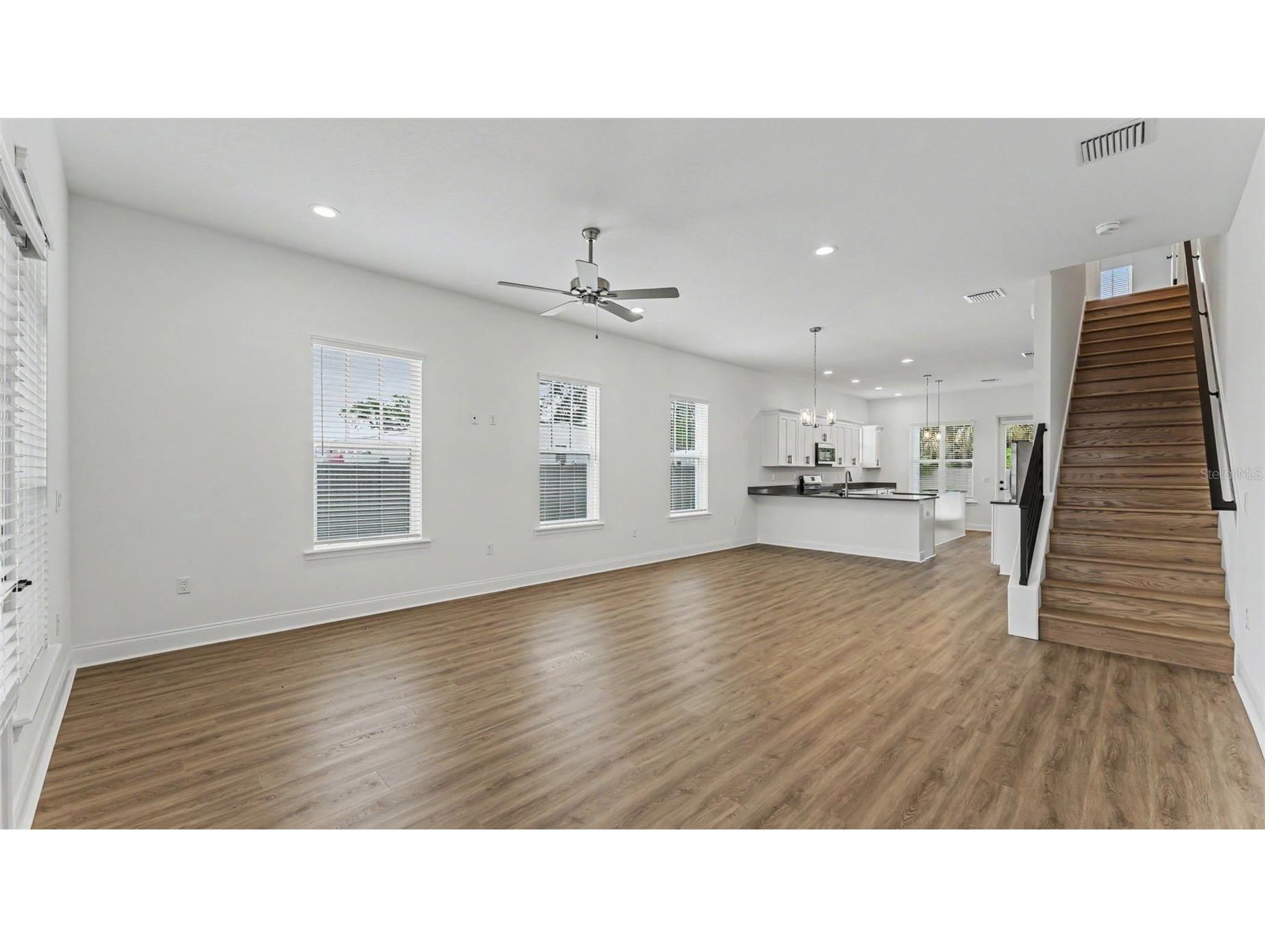 1031 E Lime Street Lakeland FL 33801 L4961736 image4