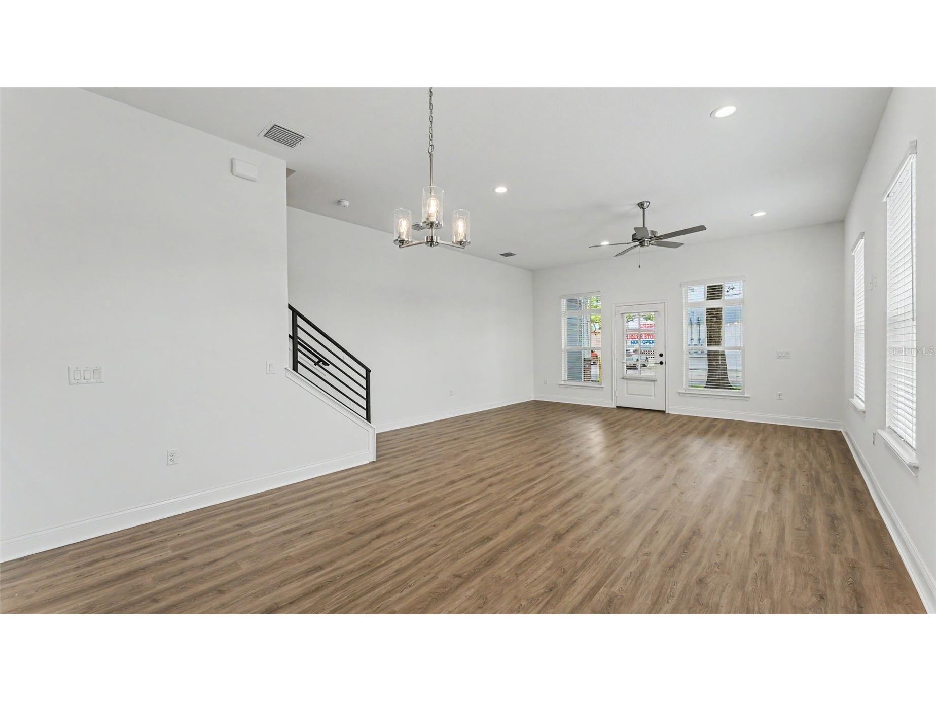 1031 E Lime Street Lakeland FL 33801 L4961736 image5