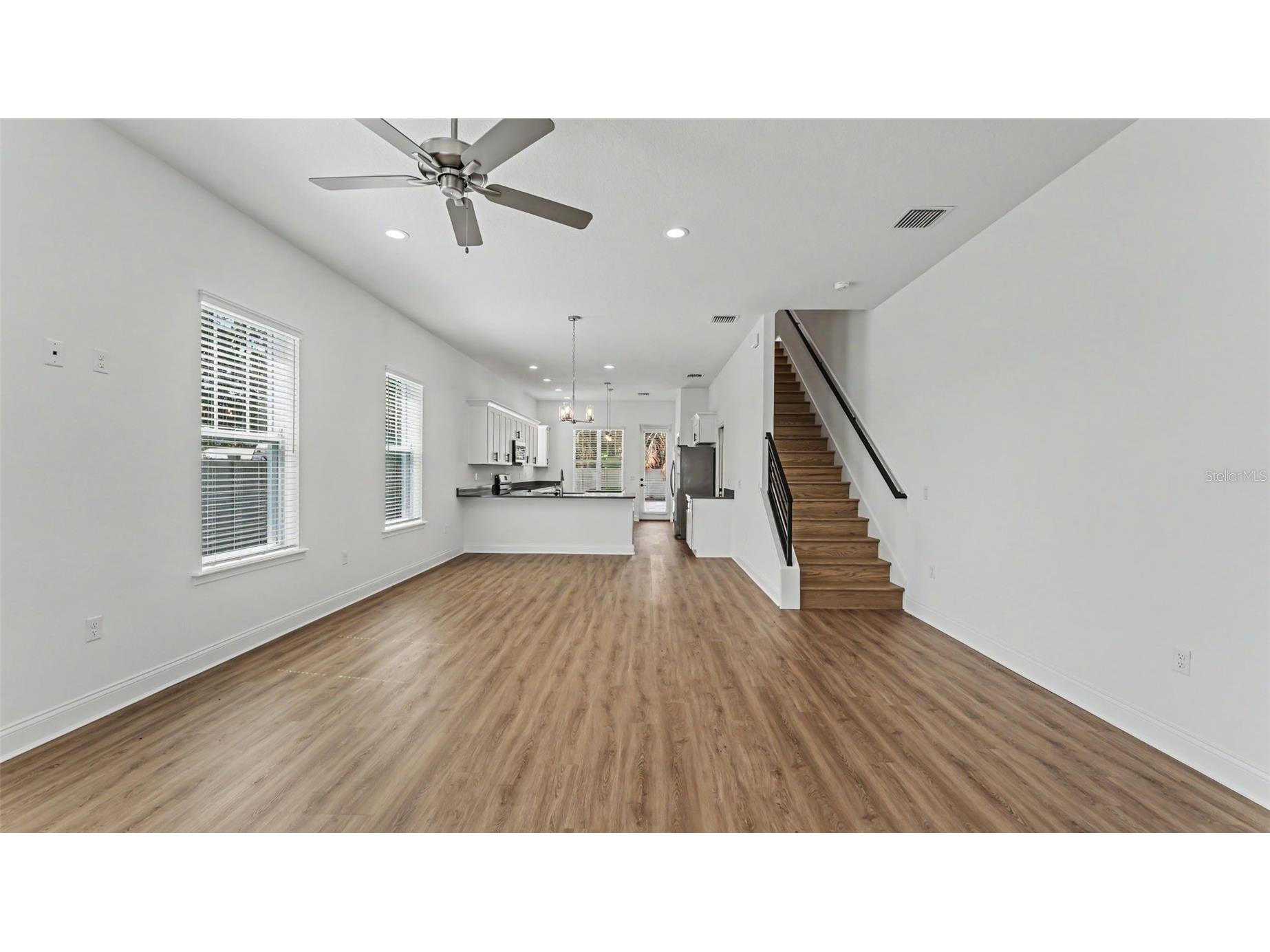 1031 E Lime Street Lakeland FL 33801 L4961736 image7