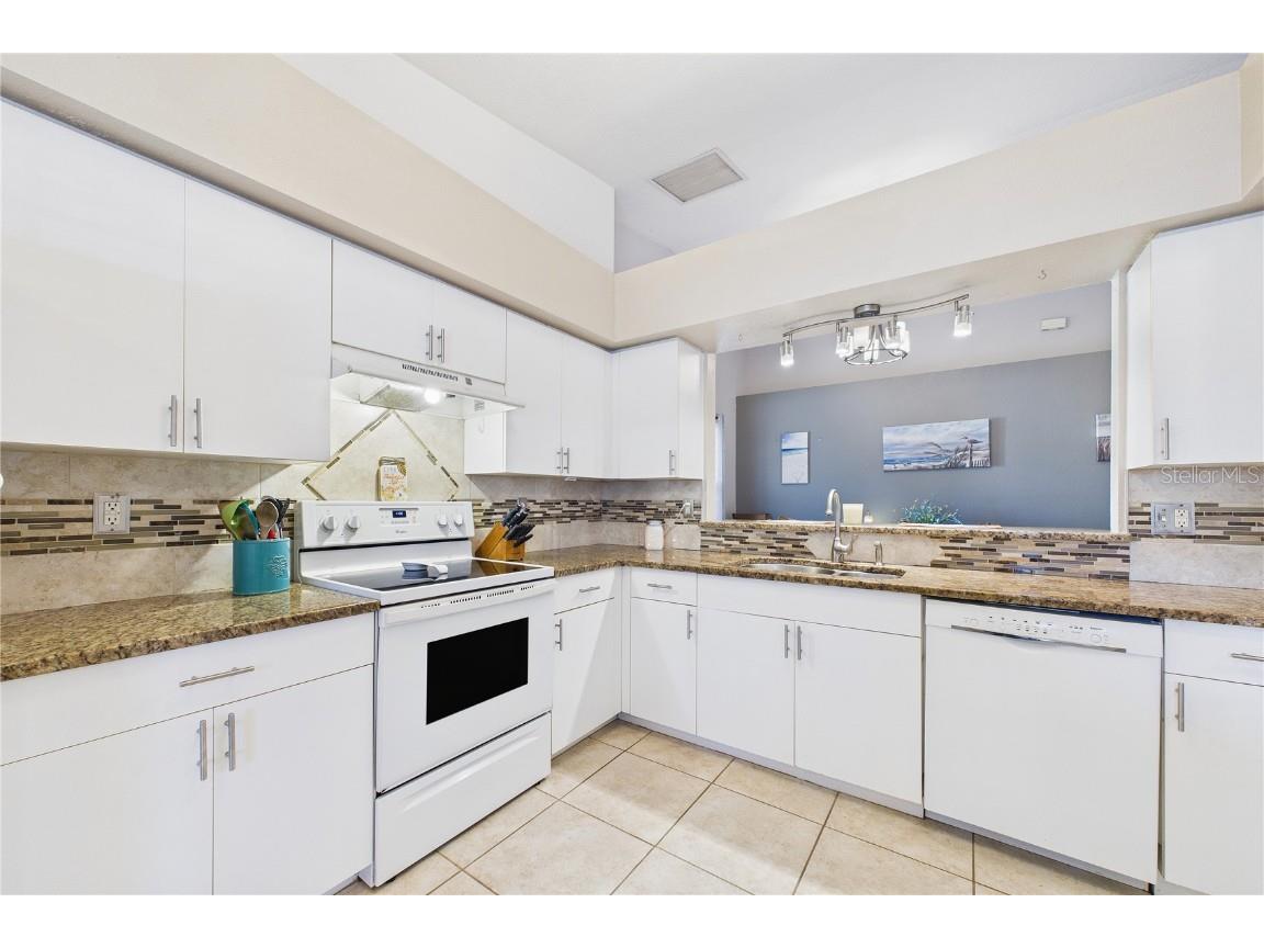 1031 Grand Hickory Circle Daytona Beach FL 32117 FC314060 image87