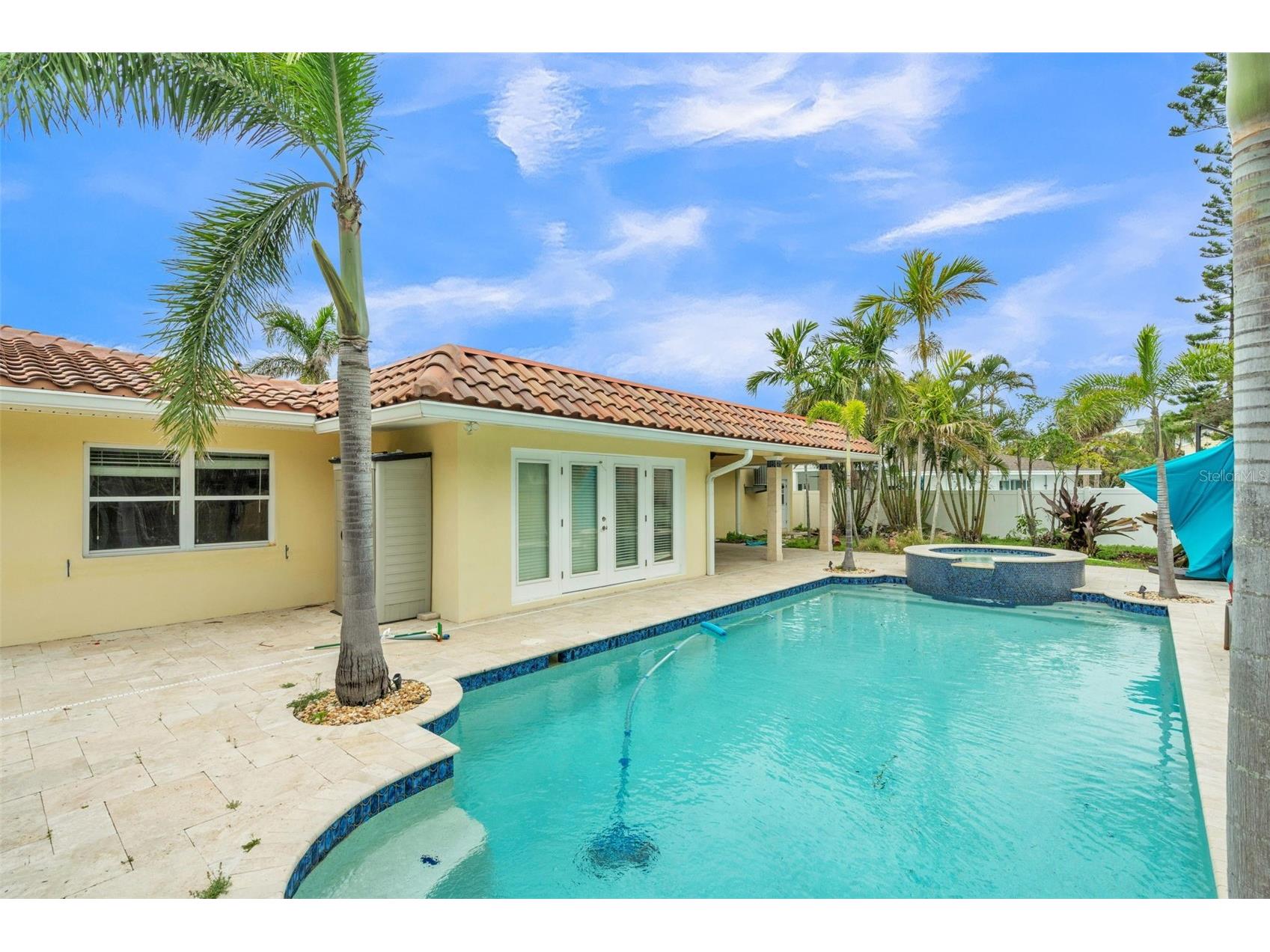 1031 Mandalay Avenue Clearwater FL 33767 TB8464538 image3