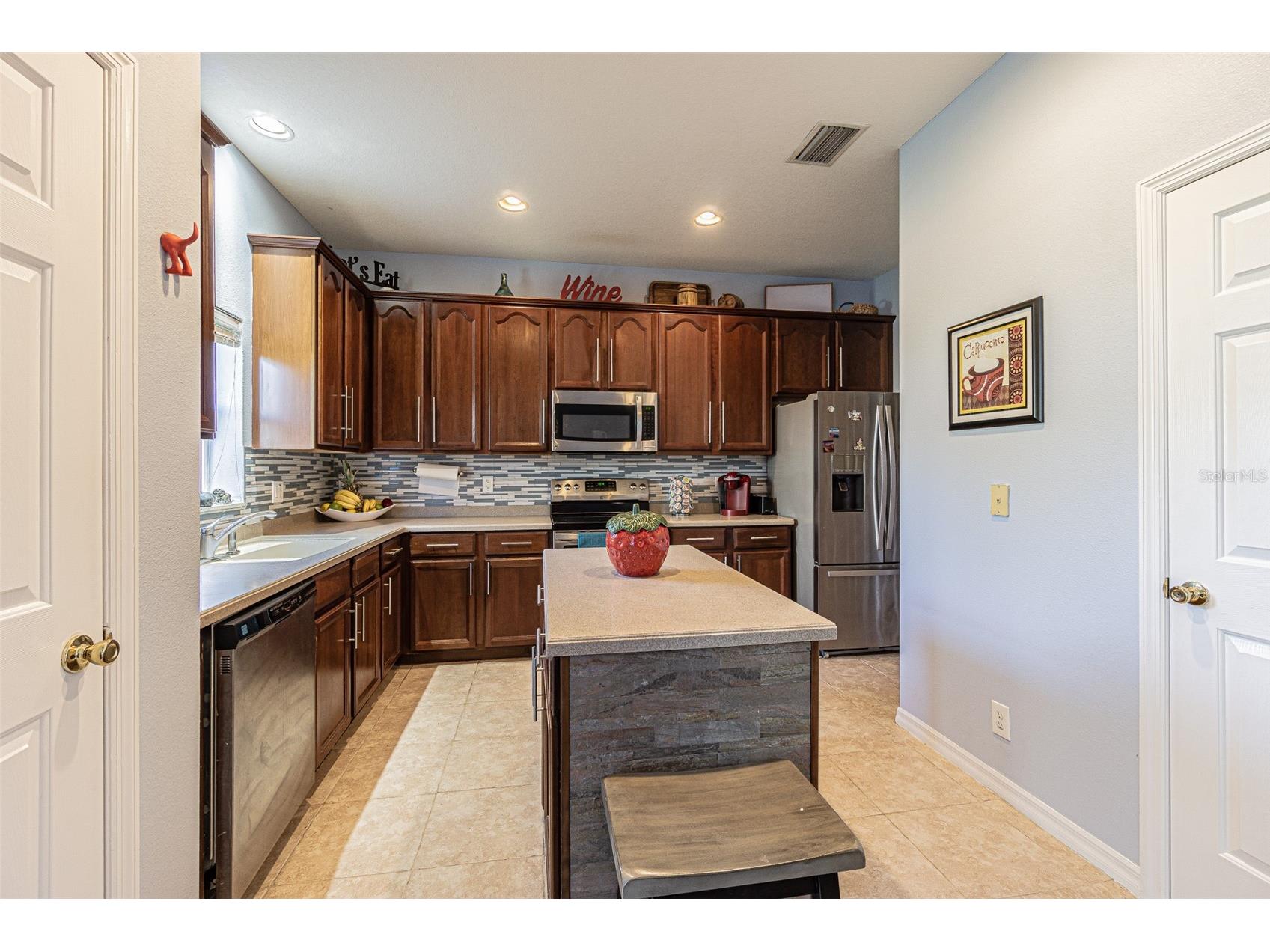1031 Paseo Del Rio NE Saint Petersburg FL 33702 TB8532410 image8