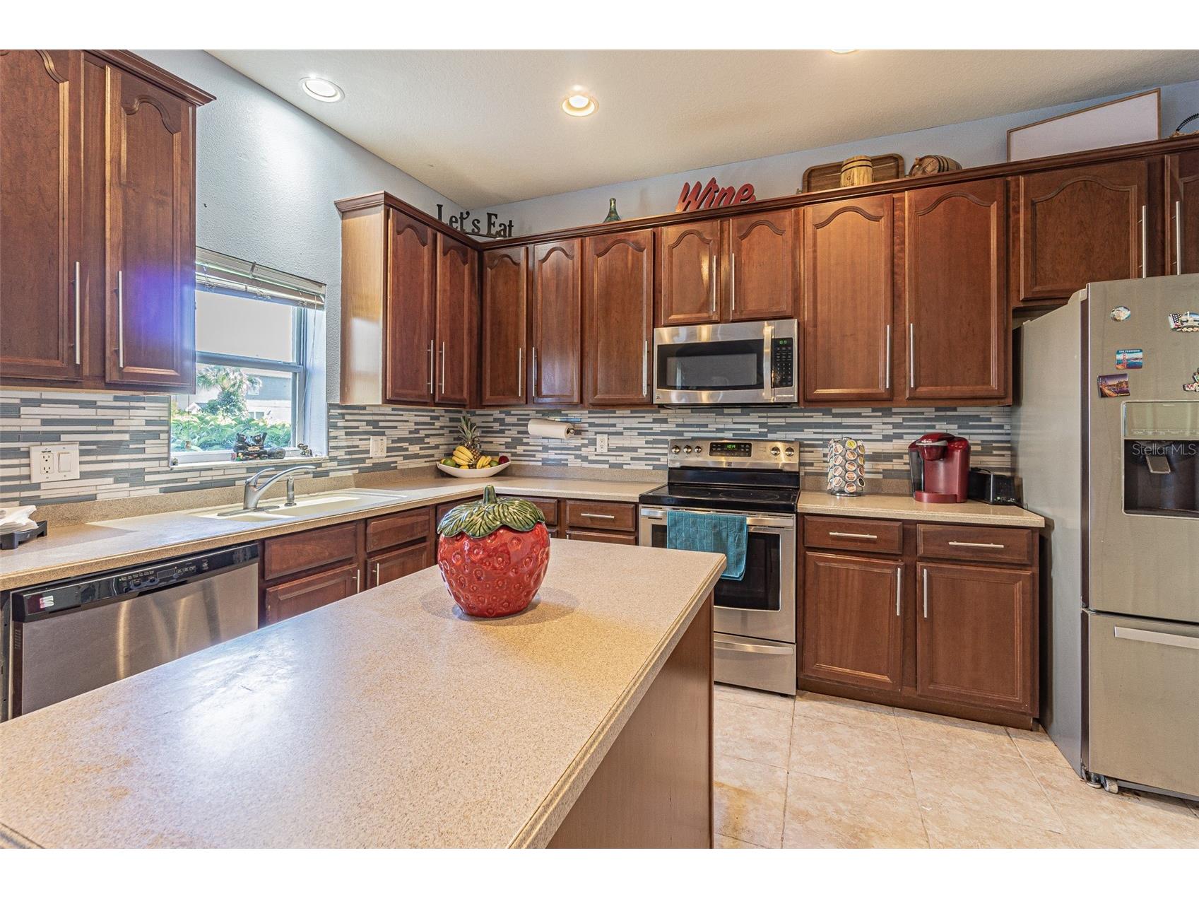 1031 Paseo Del Rio NE Saint Petersburg FL 33702 TB8532410 image9