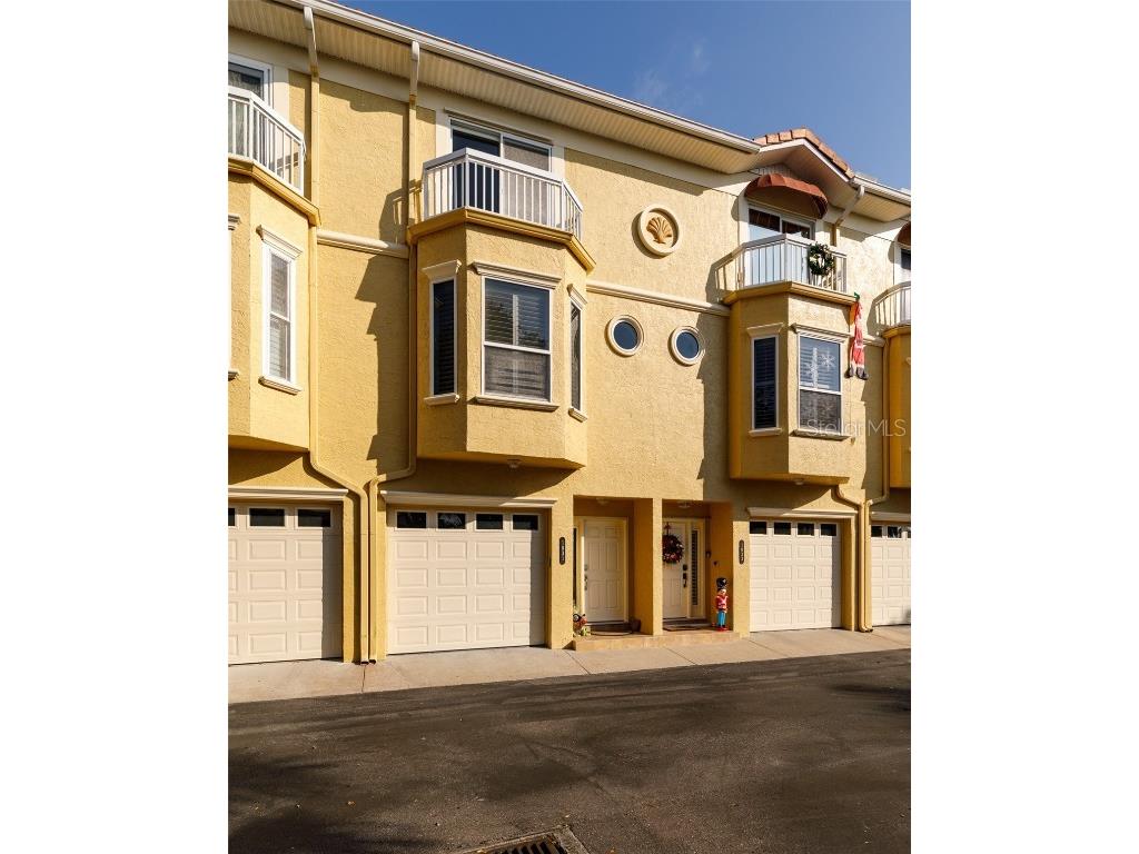 1031 Pinellas Bayway S Tierra Verde FL 33715 U8185278 image1