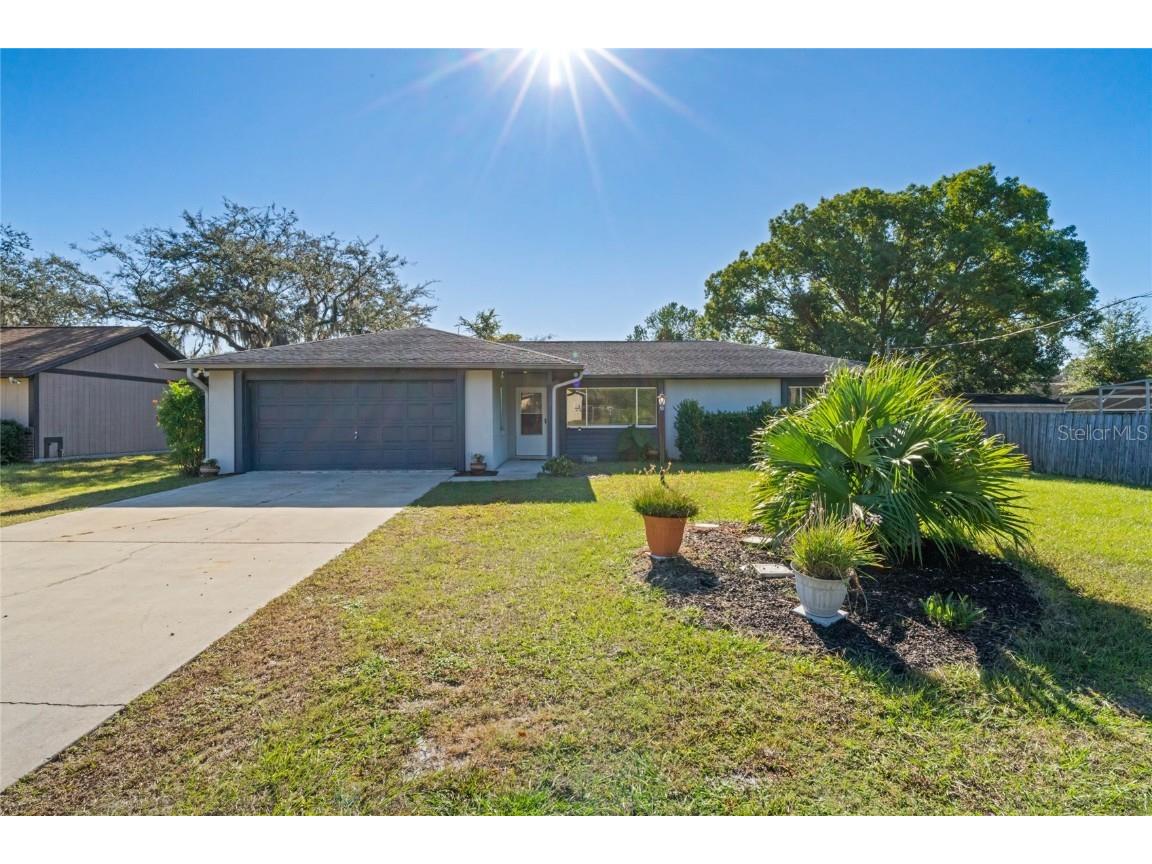 1031 Santa Clara Drive Deltona FL 32738 V4933566 image1