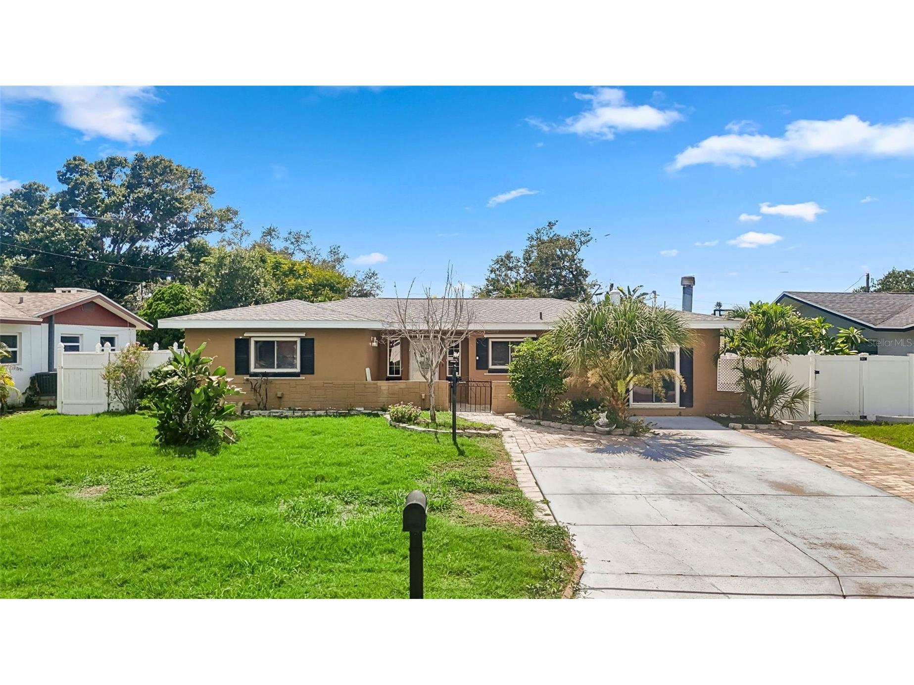 10310 110th Way Seminole FL 33778 TB8532631 image1