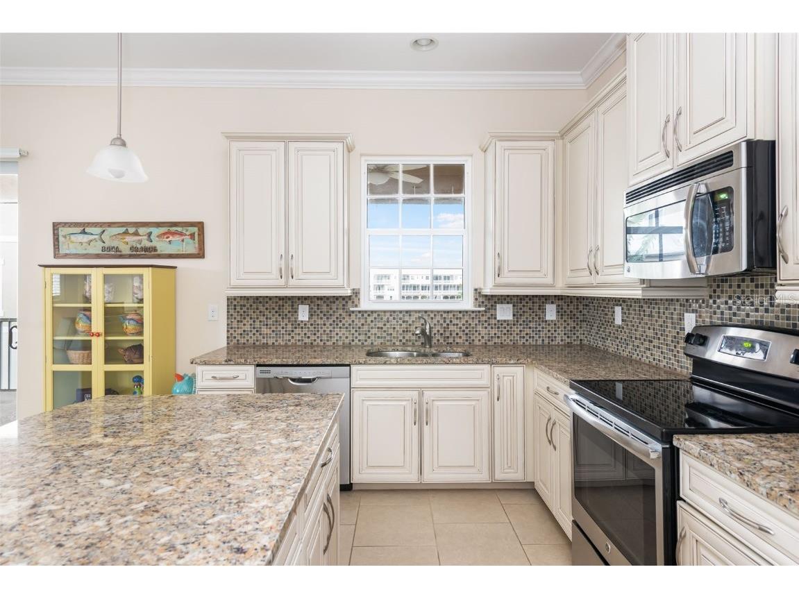 10311 Lands End Circle #16 Placida FL 33946 D6144480 image13