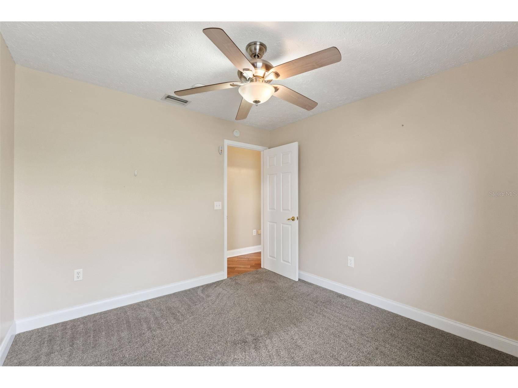 10311 Pineneedles Drive New Port Richey FL 34654 W7885307 image26