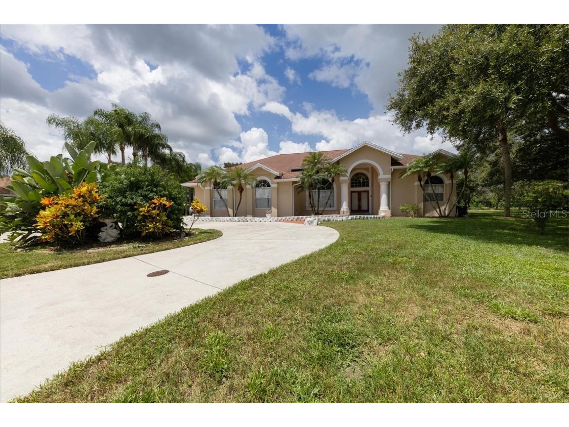 10313 Baltusrol Place Bradenton FL 34202 A4544124 image1