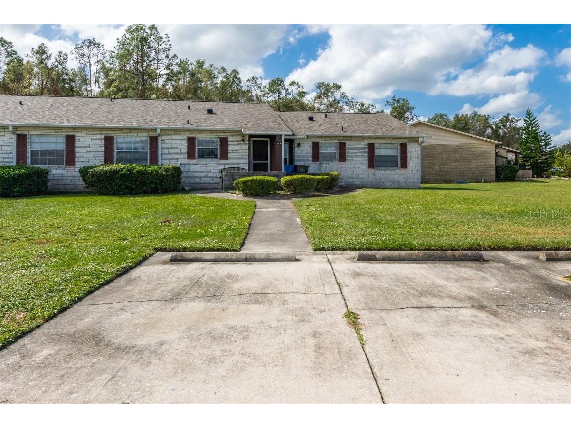 10314 Blue Field Court Thonotosassa FL 33592 TB8315893 image1