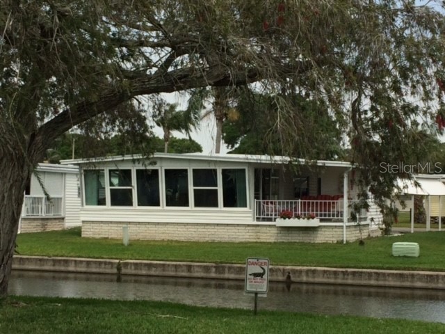 10314 Broadview Drive Largo FL 33773 - LAKE SEMINOLE U8223918 image1