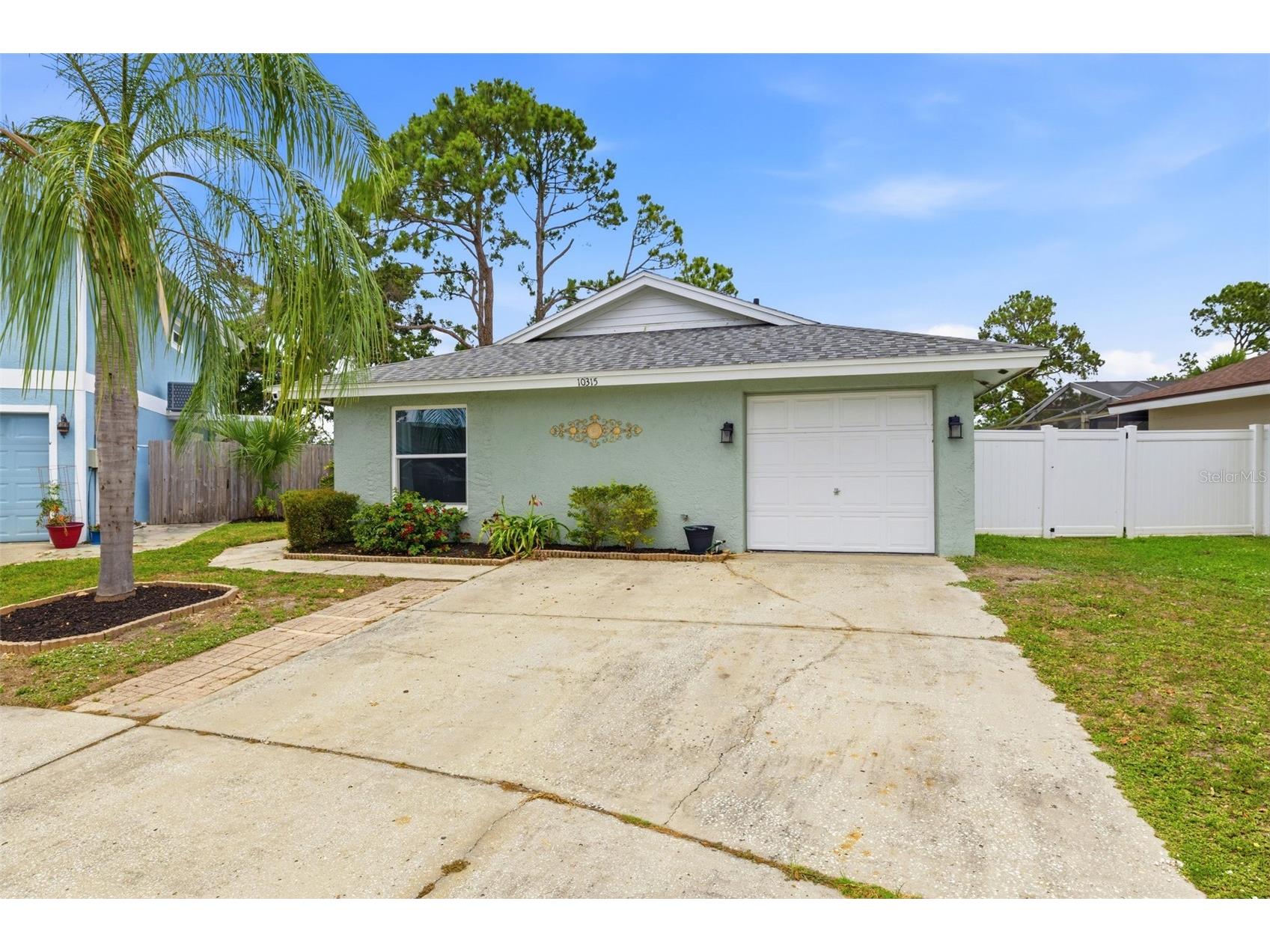10315 Chadbourne Drive Tampa FL 33624 TB8507687 image42