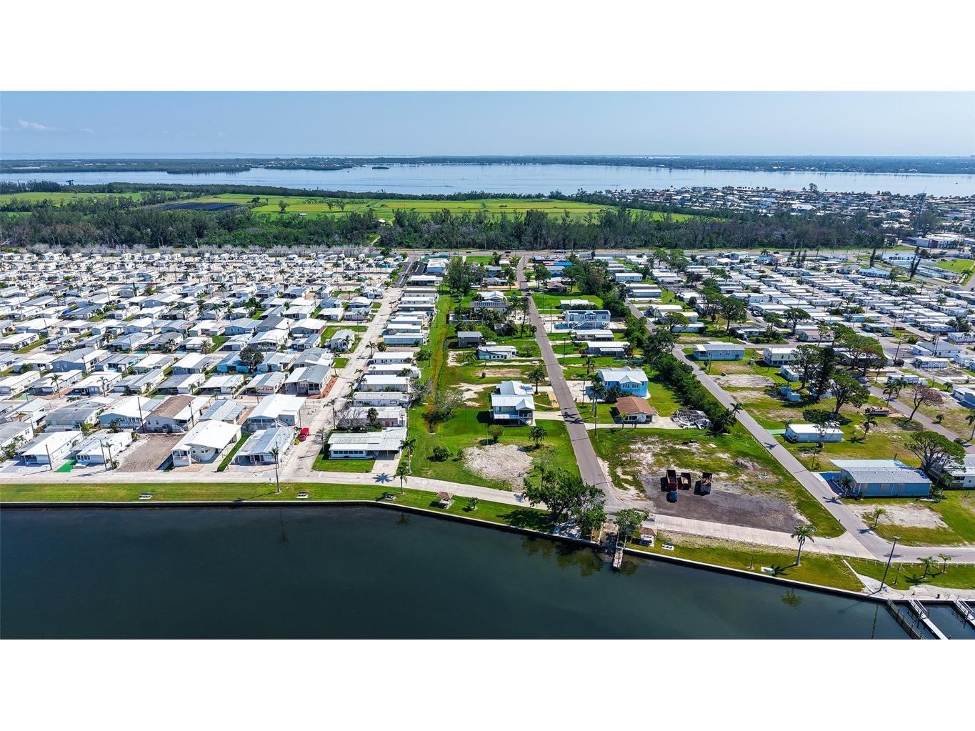 10315 Cortez Road W #1/2 BV Bradenton FL 34210 - SARASOTA BAY A4659511 image36