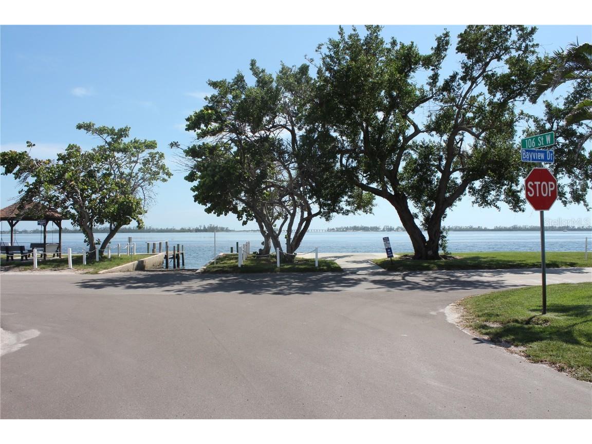 10315 Cortez Road W #1/2 BV Bradenton FL 34210 - SARASOTA BAY A4659511 image4